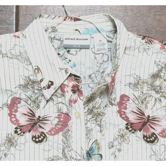 Womens PETITE Alfred Dunner Butterfly Blouse Floral Artsy Button Up Shirt Sz 16P - Picture 2 of 7